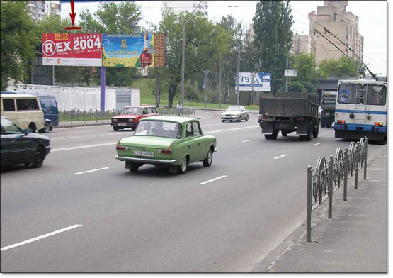 Фото рекламної площини за адресою ул.Телиги,2 на светофоре (напр.ст.м."Шулявська") дальняя от дороге Фото рекламної площини за адресою ул.Телиги,2 на светофоре (напр.ст.м."Шулявська") дальняя от дороге
