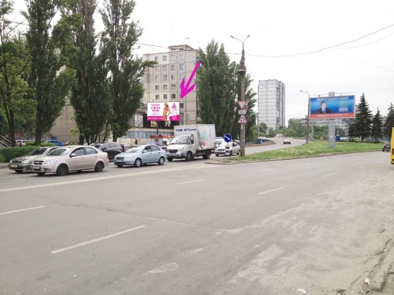 Фото рекламной плоскости по адресу Гната Юры 13, ТЦ "Квадрат" "Дитяча країна" "Ельдорадо", кинотеатр "Лейпциг", БЦ "Жизнь и Право", "Сильпо", "Велика кишеня" Фото рекламной плоскости по адресу Гната Юры 13, ТЦ "Квадрат" "Дитяча країна" "Ельдорадо", кинотеатр "Лейпциг", БЦ "Жизнь и Право", "Сильпо", "Велика кишеня"