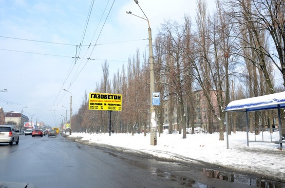 Фото рекламной плоскости по адресу Маршала Гречка ул., 8, крупная транспортная развязка, направление к Проспекту Правды Фото рекламной плоскости по адресу Маршала Гречка ул., 8, крупная транспортная развязка, направление к Проспекту Правды