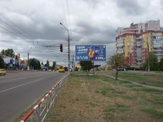 Фото рекламной плоскости по адресу ул. В. Великого (Мелешкина), 31 - к пл. А. Поля (пл. Артема) Фото рекламной плоскости по адресу ул. В. Великого (Мелешкина), 31 - к пл. А. Поля (пл. Артема)