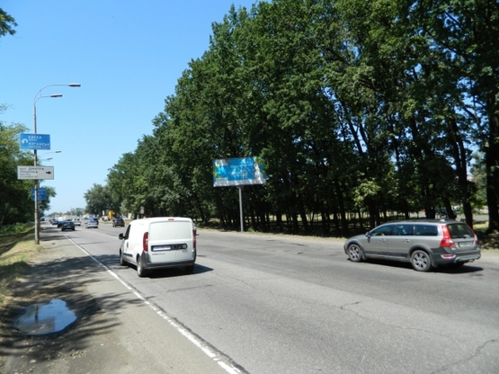 Фото рекламної площини за адресою Окружная дорога / ул. Дмирия Луценка, напротив ТЦ "Аракс", "Фокстрот" - в напр. пр. Победы