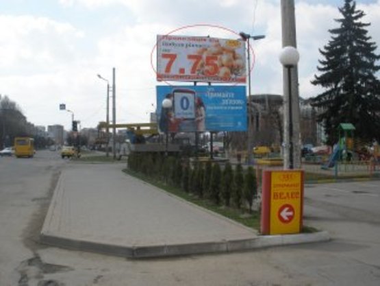 Фото рекламной плоскости по адресу Вовчинецька СМ "555" (верхній) Фото рекламной плоскости по адресу Вовчинецька СМ "555" (верхній)