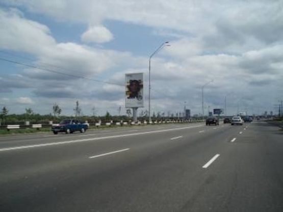Фото рекламной плоскости по адресу Набережное шоссе(5)(э/опора №72)