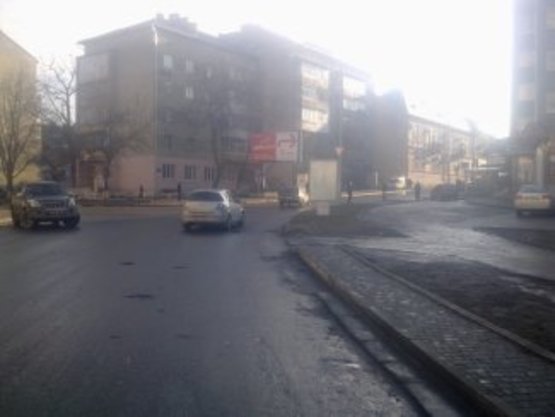 Фото рекламної площини за адресою П.Орлика - В.Великого №2