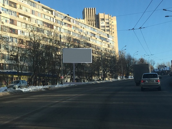 Фото рекламной плоскости по адресу Академика Щусева, 36 (ст.м. Дорогожичи) Фото рекламной плоскости по адресу Академика Щусева, 36 (ст.м. Дорогожичи)