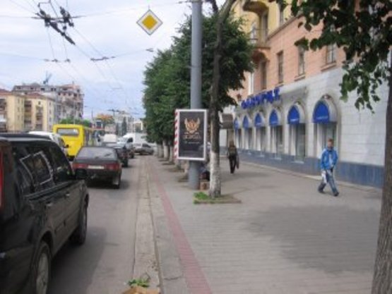 Фото рекламної площини за адресою вул. Незалежності (навпроти драм.Театру) №3 ст.А