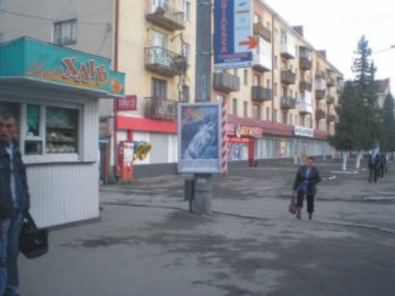 Фото рекламної площини за адресою вул. Галицька (меблі Альба) №1 ст Б Фото рекламної площини за адресою вул. Галицька (меблі Альба) №1 ст Б