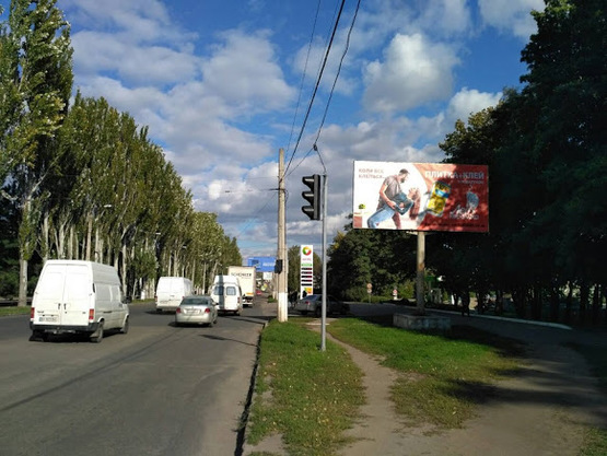 Фото рекламної площини за адресою ул Г Украины-ул Пацаева