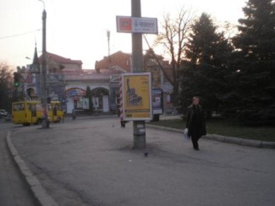 Фото рекламної площини за адресою вул. Дністровська (біля "Промінвестбанку") №2 ст А