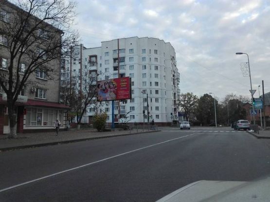 Фото рекламної площини за адресою Перекресток улиц Леси Украинки и Святошинской