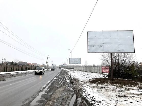 Фото рекламної площини за адресою Ул. Яровая, после перекрестка с ул. Петропавловская Фото рекламної площини за адресою Ул. Яровая, после перекрестка с ул. Петропавловская