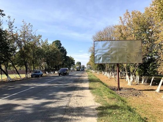 Фото рекламной плоскости по адресу Ул. Машиностроителей напротив ЖК "Пионерский 2"