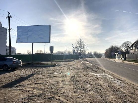 Фото рекламної площини за адресою Ул. Киевская , поворот на ЖК City Lake