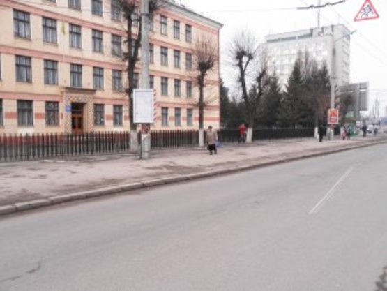 Фото рекламной плоскости по адресу вул. Галицька (маг."Крез") ст. Б