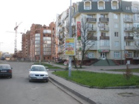 Фото рекламної площини за адресою вул. Короля Данила ст А