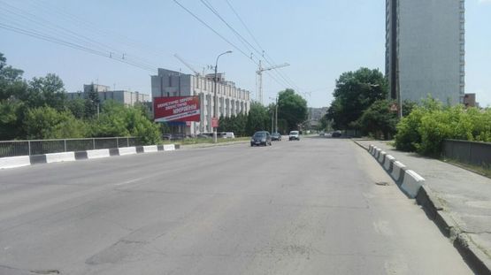 Фото рекламной плоскости по адресу Проскуровського Підпілля (поліклініка МВС)