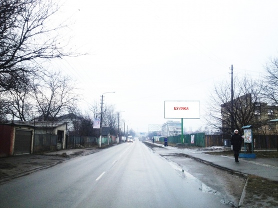 Фото рекламної площини за адресою Святопетровское, ул.Центральная, д.138, возле остановки