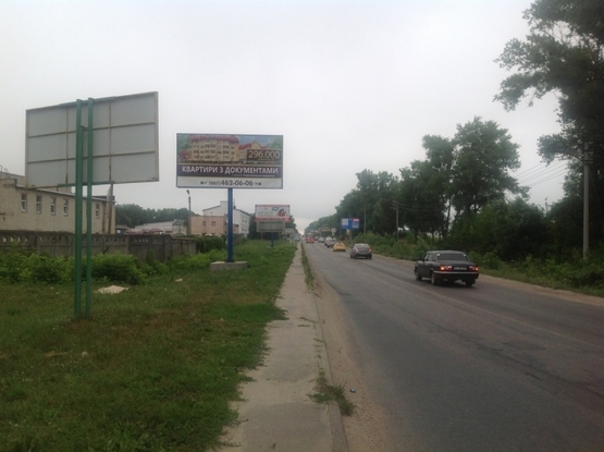 Фото рекламної площини за адресою Вишневе, ул.В.Черновола, перед автозаправкой КЛО