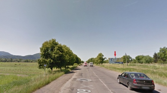 Фото рекламної площини за адресою с. Бедевля, в сторону м. Тячів