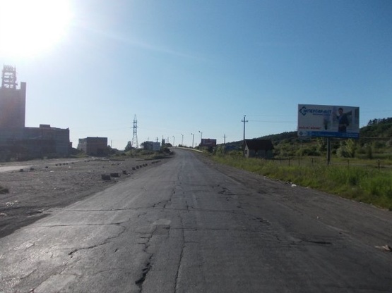 Фото рекламной плоскости по адресу смт.Солотвино,вул.Спортивна, в сторону м.Мукачево, РИНОК