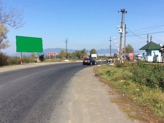 Фото рекламной плоскости по адресу Хустський район, поворот на с. Бороняво,переїзд, в сторону м. Хуст, траса Івано-Франківськ-Ужгород-