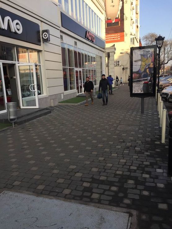 Фото рекламной плоскости по адресу ул.Пантелеймоновская,110