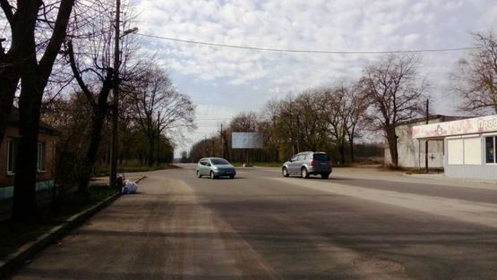 Фото рекламной плоскости по адресу ул. Садовая