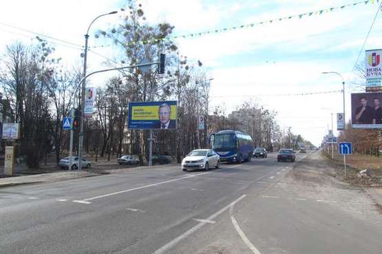 Фото рекламной плоскости по адресу Київ - Ковель, 15км+950м від Києва (в напр. Бородянки) Фото рекламной плоскости по адресу Київ - Ковель, 15км+950м від Києва (в напр. Бородянки)