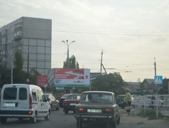 Фото рекламной плоскости по адресу Білозерська пл. (кільце)/Домостроительная ул. Фото рекламной плоскости по адресу Білозерська пл. (кільце)/Домостроительная ул.