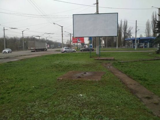 Фото рекламной плоскости по адресу ул.Днепропетровское шоссе выезд из города. Фото рекламной плоскости по адресу ул.Днепропетровское шоссе выезд из города.
