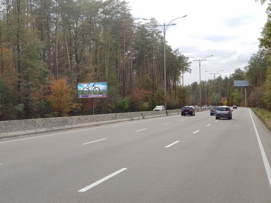 Фото рекламной плоскости по адресу Большая Кольцевая дорога (в направлении Гостомеля, Бучи)