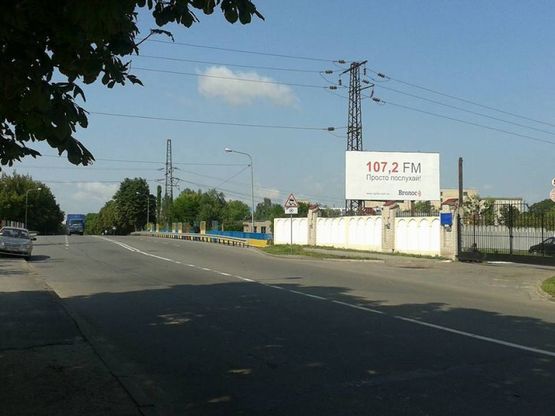 Фото рекламной плоскости по адресу Левандівська вул