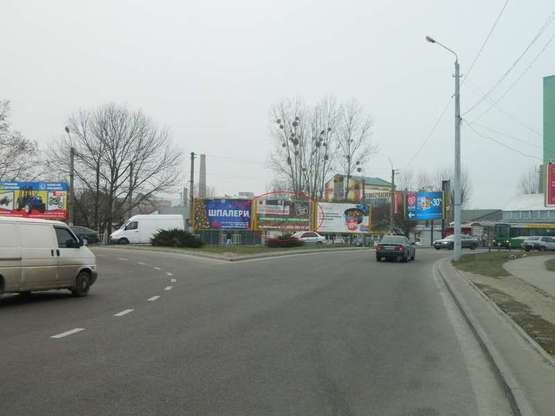 Фото рекламной плоскости по адресу Липинського - вул. Б. Хмельницького (центр)ТЦ Фуршет. АС №2 Фото рекламной плоскости по адресу Липинського - вул. Б. Хмельницького (центр)ТЦ Фуршет. АС №2