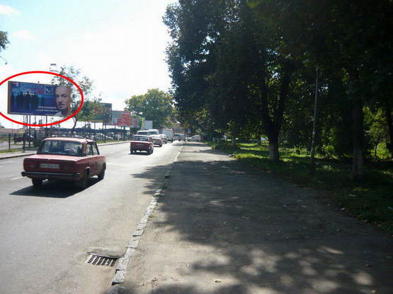 Фото рекламной плоскости по адресу вул. Вул. Станційна (біля багаж.відділ.) місце №7