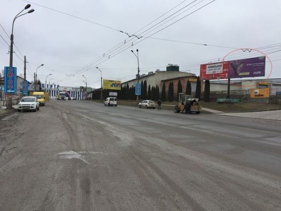 Фото рекламной плоскости по адресу Лозовецька 34 а до Епіентру ( правий)