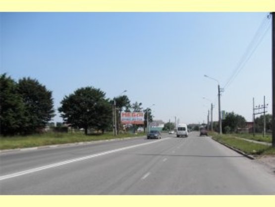 Фото рекламної площини за адресою Коновальця (аеропорт)     в центр