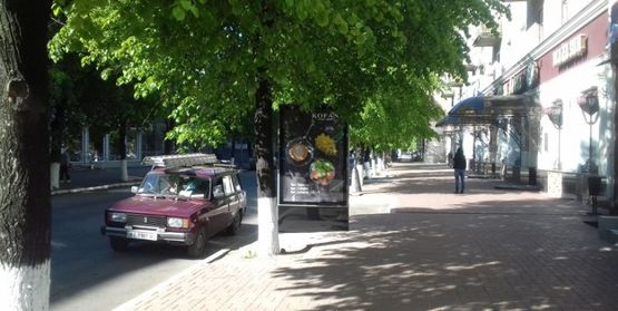 Фото рекламной плоскости по адресу ул. Соборная (Ленина), 11(в сторону Дом Торговли) Фото рекламной плоскости по адресу ул. Соборная (Ленина), 11(в сторону Дом Торговли)