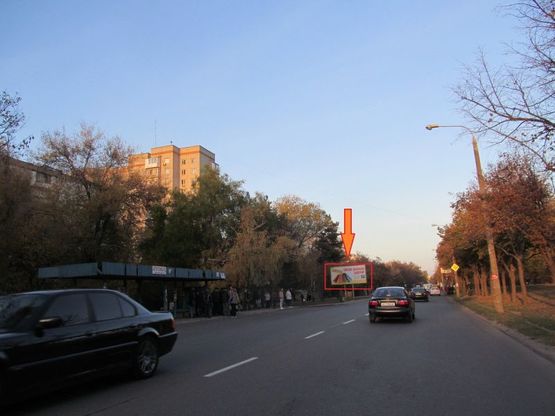 Фото рекламной плоскости по адресу Чаривная-Бочарова