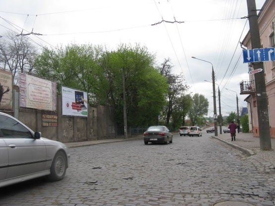 Фото рекламної площини за адресою вул. Гагаріна, 40 Фото рекламної площини за адресою вул. Гагаріна, 40