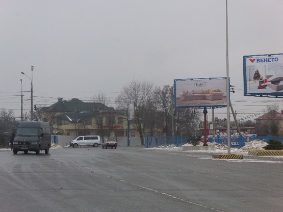 Фото рекламної площини за адресою вул. Хотинська, 43, ТВЦ "Панорама" Фото рекламної площини за адресою вул. Хотинська, 43, ТВЦ "Панорама"