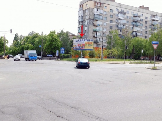 Фото рекламної площини за адресою Лепсе Ивана б-р, Героев Севастополя ул., из центра Фото рекламної площини за адресою Лепсе Ивана б-р, Героев Севастополя ул., из центра