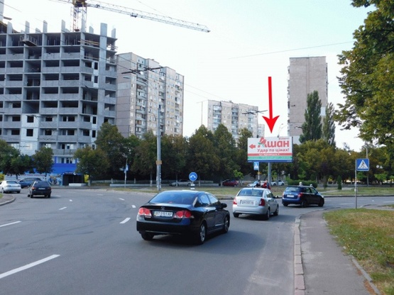 Фото рекламної площини за адресою Радянской Украины пр-т 2, к ул.Маршала Гречко