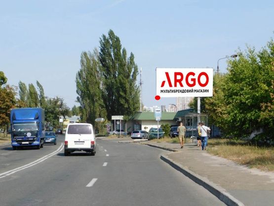 Фото рекламной плоскости по адресу Березняковская ул. 15