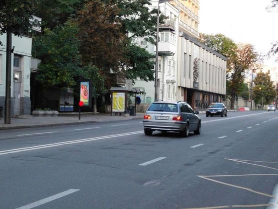 Фото рекламної площини за адресою Грушевского Михаила ул. 28/2