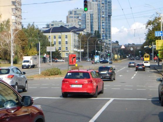 Фото рекламної площини за адресою Алмазова генерала ул. 11