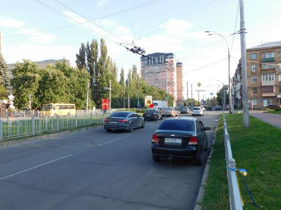 Фото рекламної площини за адресою Народного ополчения ул. 5