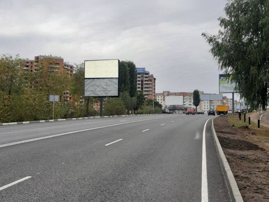 Фото рекламної площини за адресою м. Обухів, вул.Київська, 123