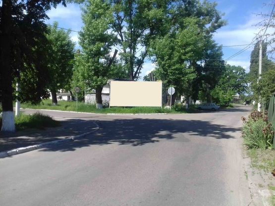 Фото рекламной плоскости по адресу м. Васильків, вул. Військове містечко, 11