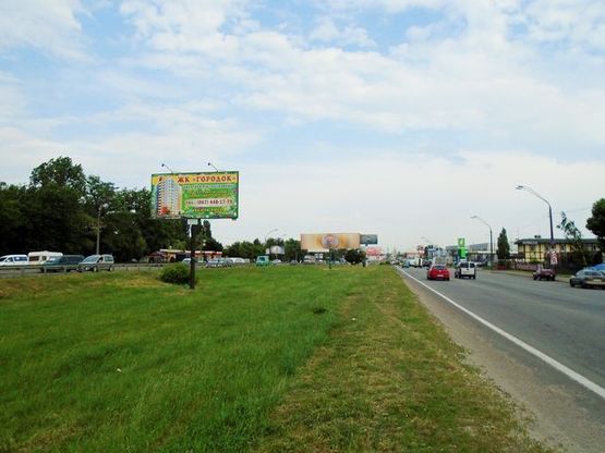 Фото рекламной плоскости по адресу Кольцевая дорога, 18, - разделитель к "Эпицентру" Фото рекламной плоскости по адресу Кольцевая дорога, 18, - разделитель к "Эпицентру"