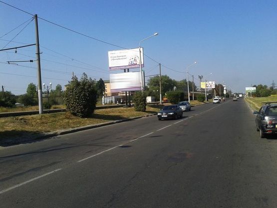 Фото рекламної площини за адресою Луганская ул., (ст. "Персанкивка") ТЦ "РУКАВИЧКА" Фото рекламної площини за адресою Луганская ул., (ст. "Персанкивка") ТЦ "РУКАВИЧКА"